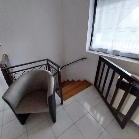 Simon Apartmanhaz